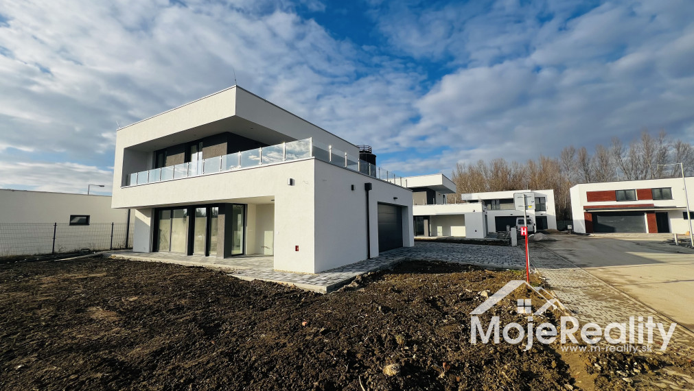Posledný voľný luxusný 5-izb. rodinný dom v novej lokalite v blízkosti centra mesta Trenčín