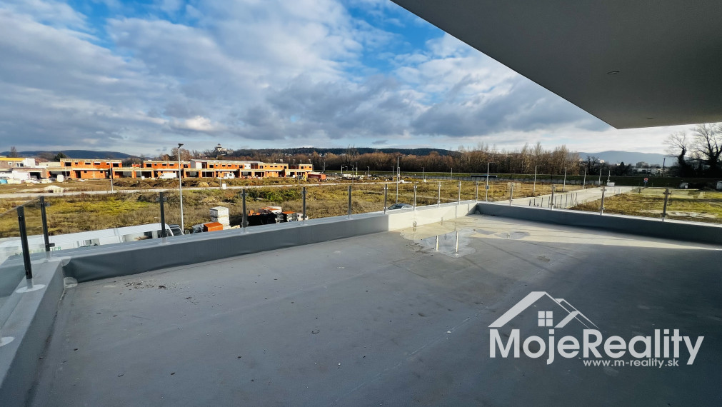 Posledný voľný luxusný 5-izb. rodinný dom v novej lokalite v blízkosti centra mesta Trenčín