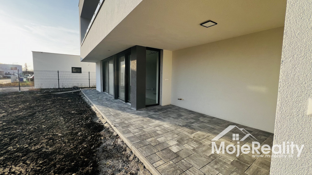 Posledný voľný luxusný 5-izb. rodinný dom v novej lokalite v blízkosti centra mesta Trenčín