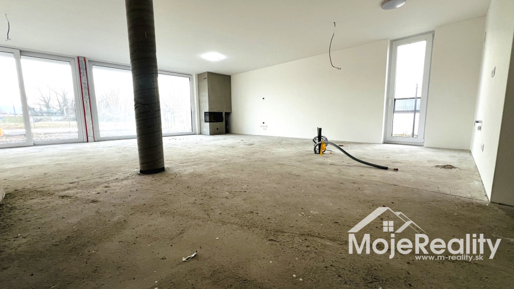 Posledný voľný luxusný 5-izb. rodinný dom v novej lokalite v blízkosti centra mesta Trenčín