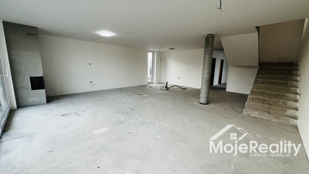 Posledný voľný luxusný 5-izb. rodinný dom v novej lokalite v blízkosti centra mesta Trenčín