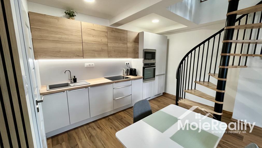 Na prenájom nádherný 2-izbový mezonetový byt pre náročného klienta