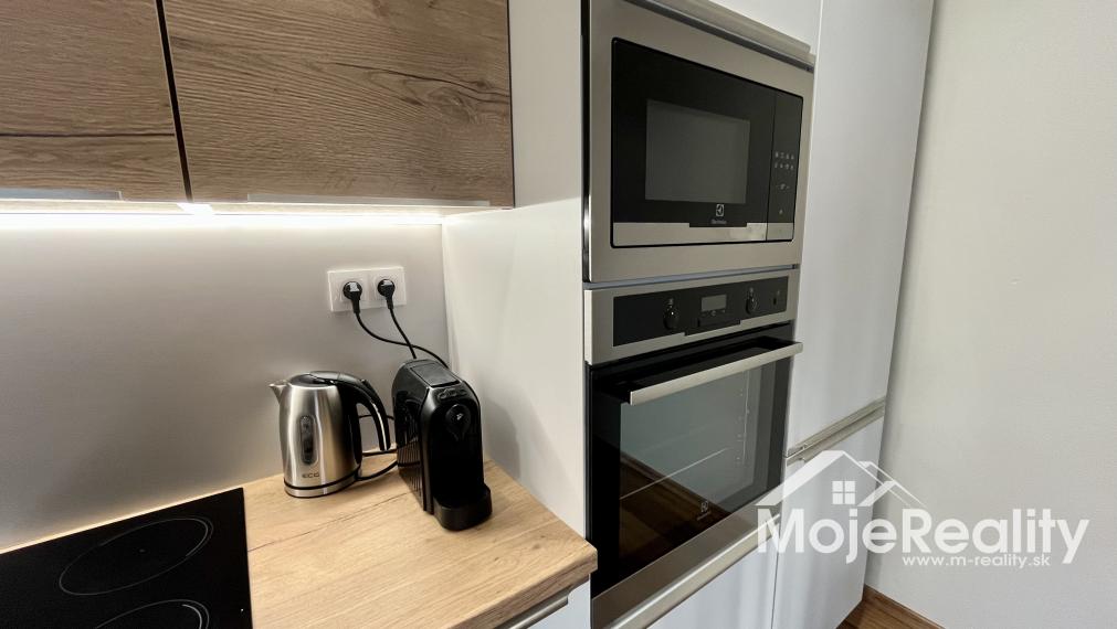 Na prenájom nádherný 2-izbový mezonetový byt pre náročného klienta