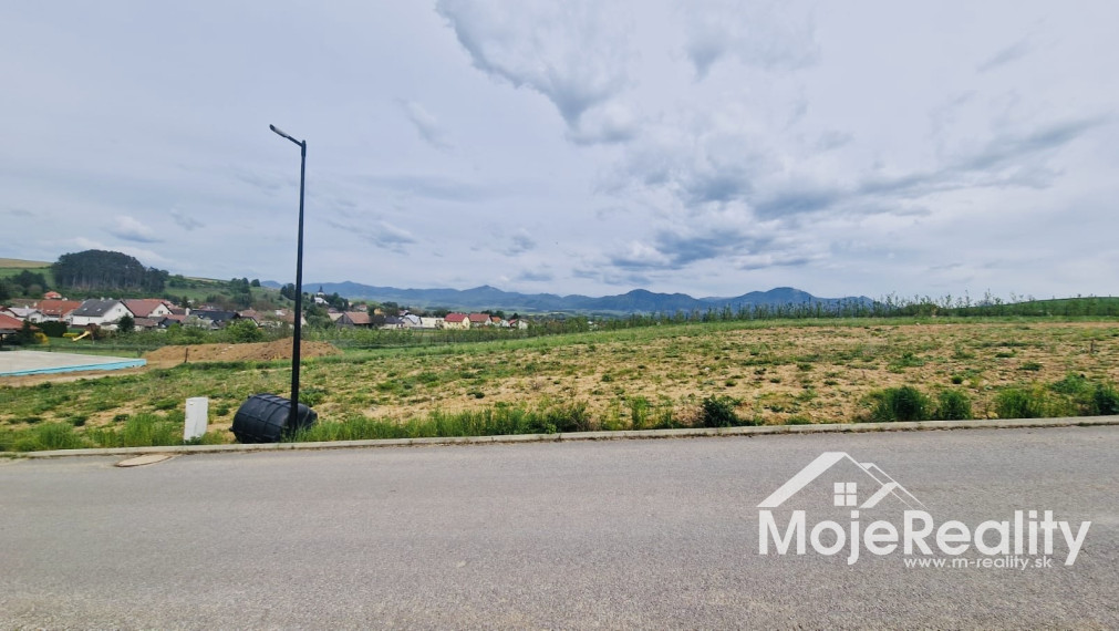Exkluzívny stavebný pozemok v obci VALČA