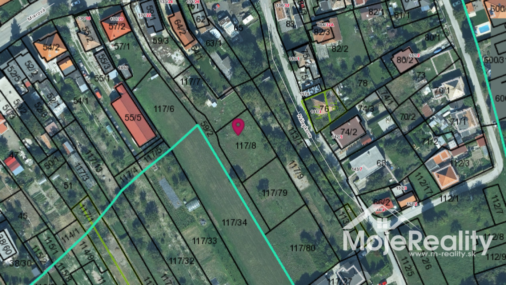 Na predaj pozemok v centre obce Nová Dedinka