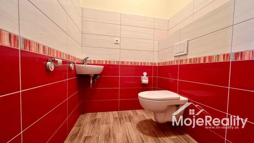 Zľava 10.000 Eur 4-izbový rodinný dom v obci Rybany, skolaudovaný v roku 2017