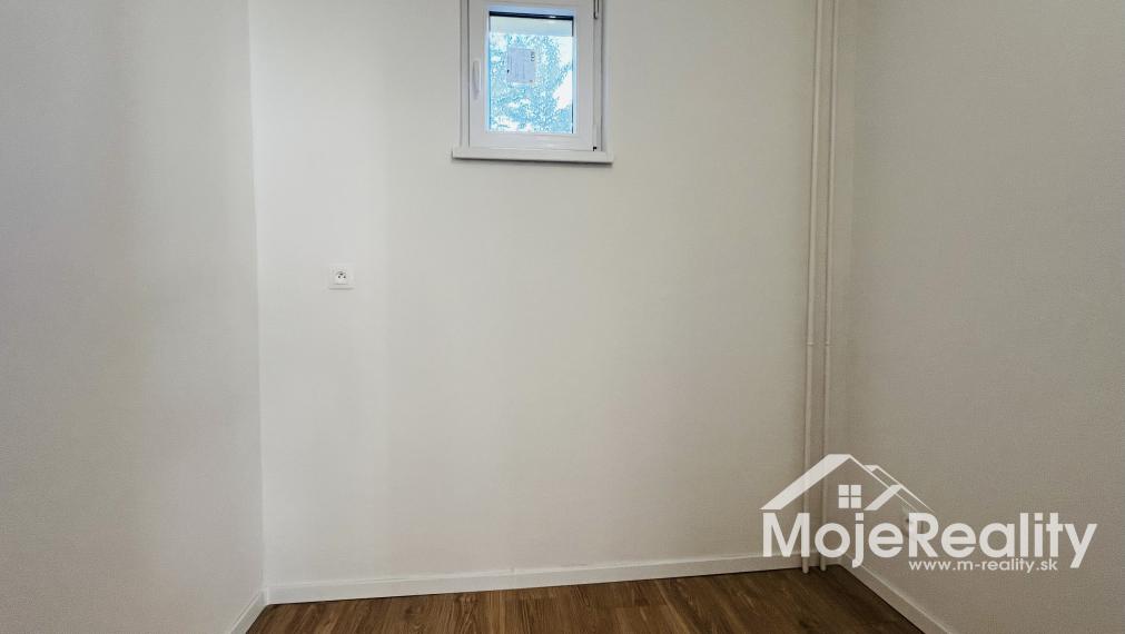 Predaný_Byt, ktorý len tak ľahko na trhu nenájdete! 3+1 MEZONET Trenčín