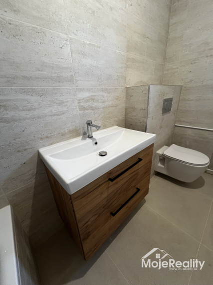 Predaný_Byt, ktorý len tak ľahko na trhu nenájdete! 3+1 MEZONET Trenčín