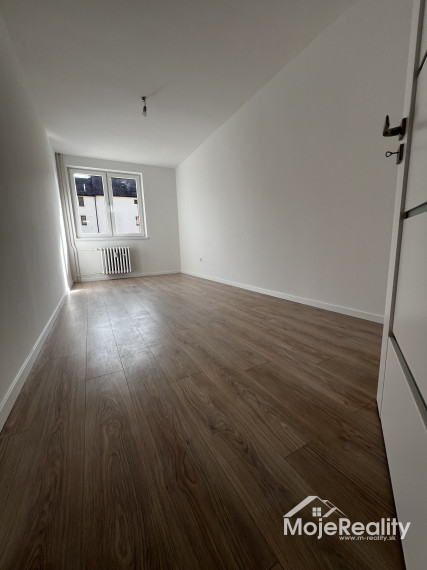 Predaný_Byt, ktorý len tak ľahko na trhu nenájdete! 3+1 MEZONET Trenčín