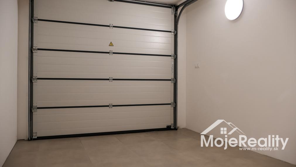 Menej ako dom - viac ako byt. 3 izbový mezonet s bazénom, garážou, terasou v komplexe Rezidencia Biskupická 7 IBV