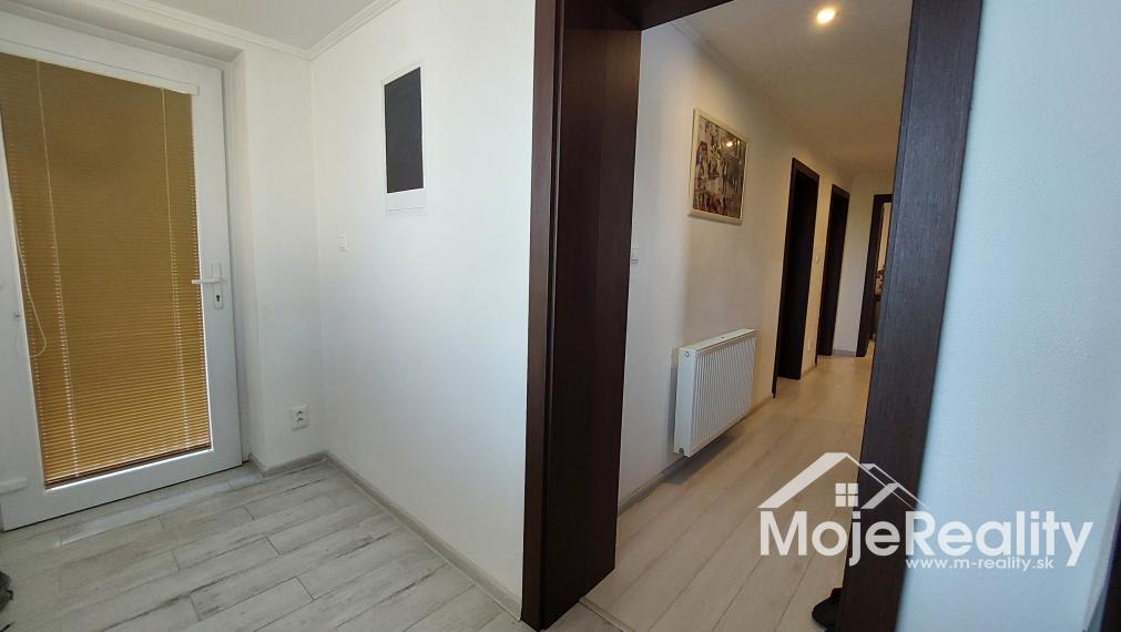 Plne zariadený 4 izb. rodinný dom -Diviaky nad Nitricou / časť Ješkova Ves