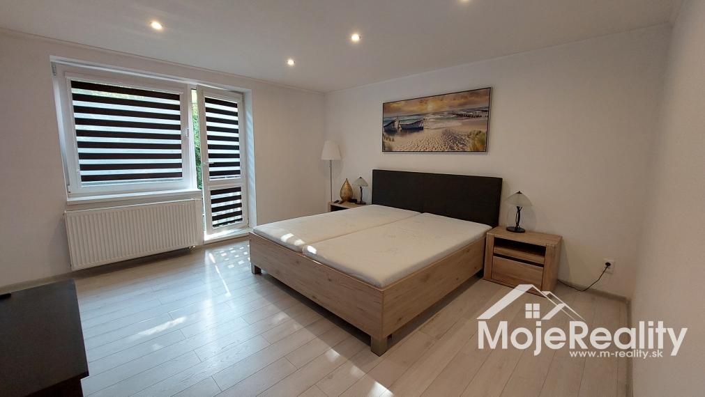 Plne zariadený 4 izb. rodinný dom -Diviaky nad Nitricou / časť Ješkova Ves