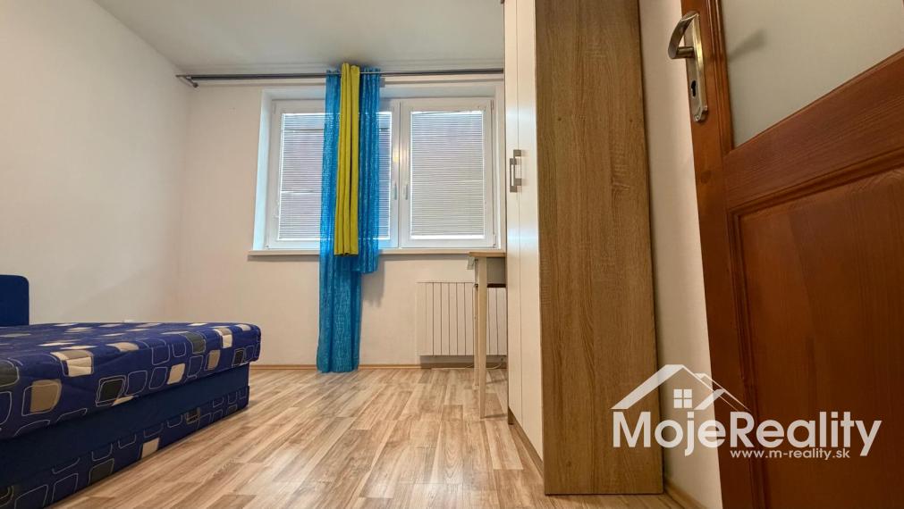 3 izbový byt s garážou a záhradou – Dežerice, okres Bánovce nad Bebravou