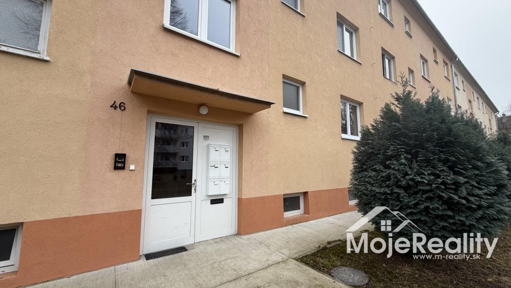 Na prenájom: kompletne zrekonštruovaný 2-izbový byt – Trenčín, Dlhé Hony