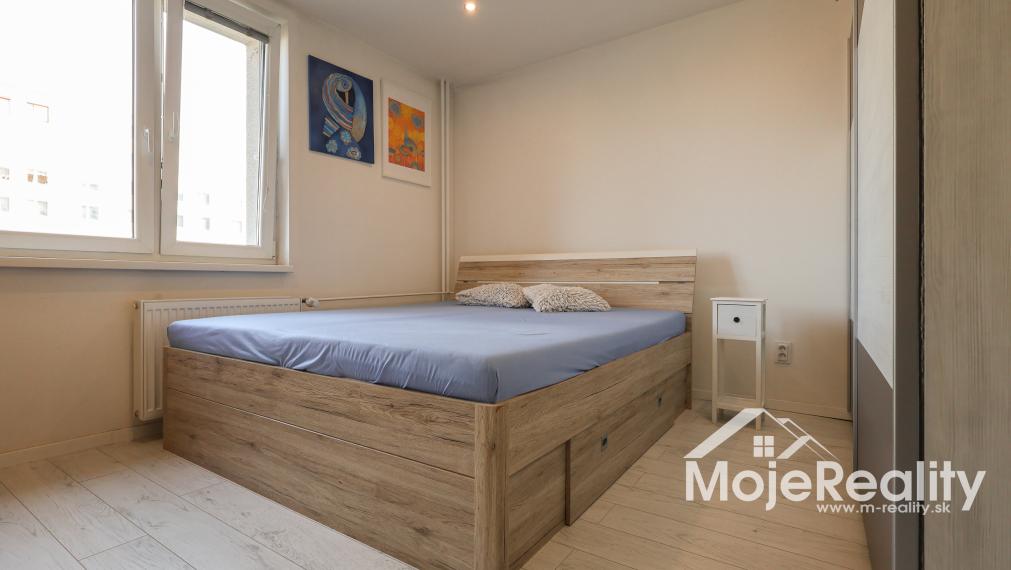 Trenčín/Sihoť - na predaj útulný 3-izbový byt s balkónom, ul. Clementisova