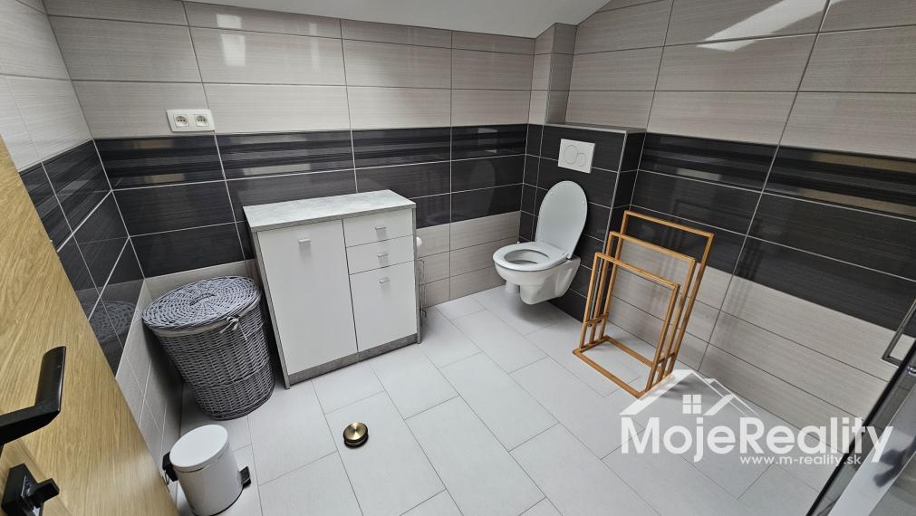 2 izbový veľkometrážny byt na prenájom v novostavbe, Bánovce nad Bebravou