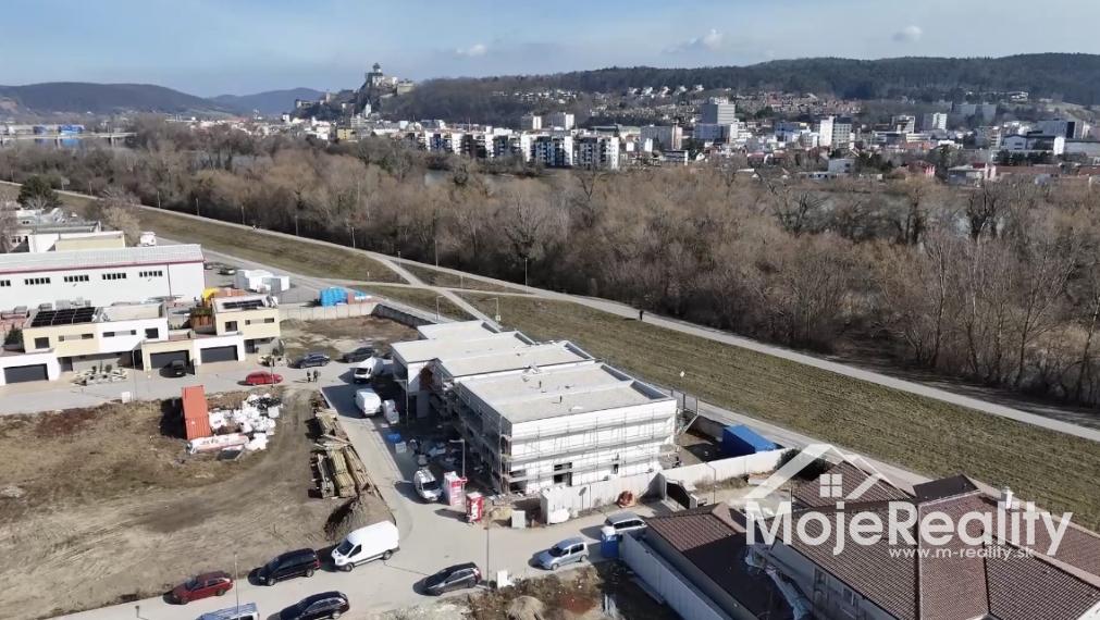 Posledný voľný! Exkluzívne bývanie v srdci Trenčína – projekt OLYMPIA, STARK Residence