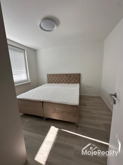 Na prenájom 2 izbový zariadený byt, K Výstavisku, Trenčín