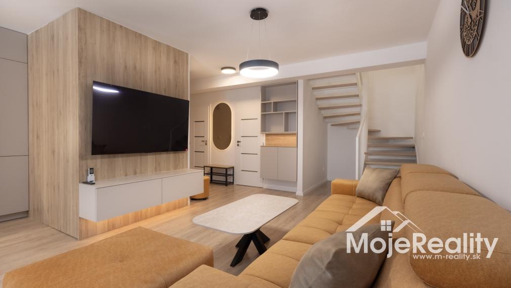 Na prenájom - Trenčín / JUH - prémiový mezonetový 3 izb.  byt - 91m2
