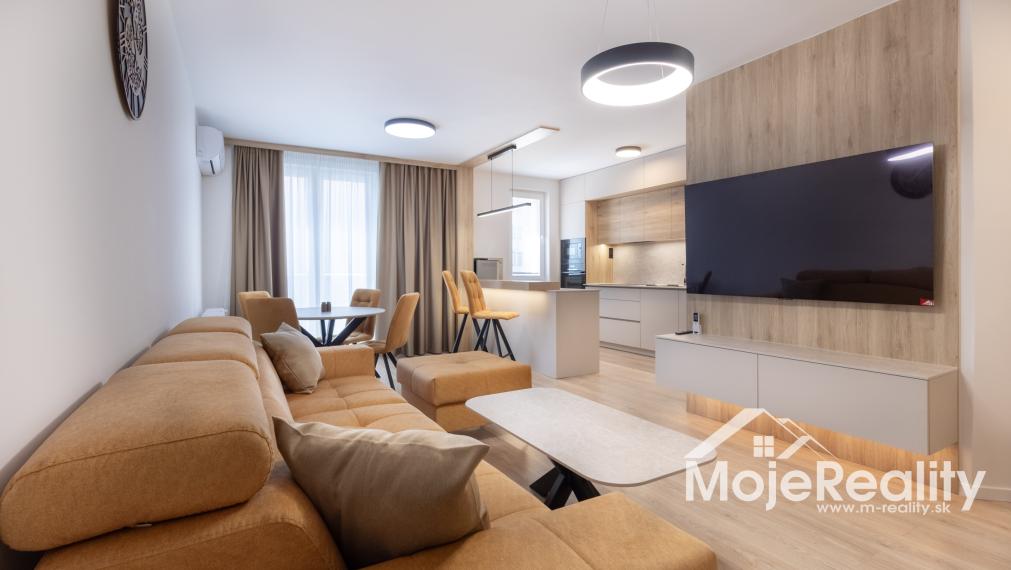 Na prenájom - Trenčín / JUH - prémiový mezonetový 3 izb.  byt - 91m2