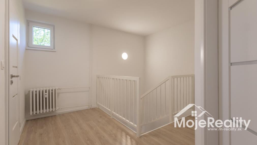 Na prenájom - Trenčín / JUH - prémiový mezonetový 3 izb.  byt - 91m2