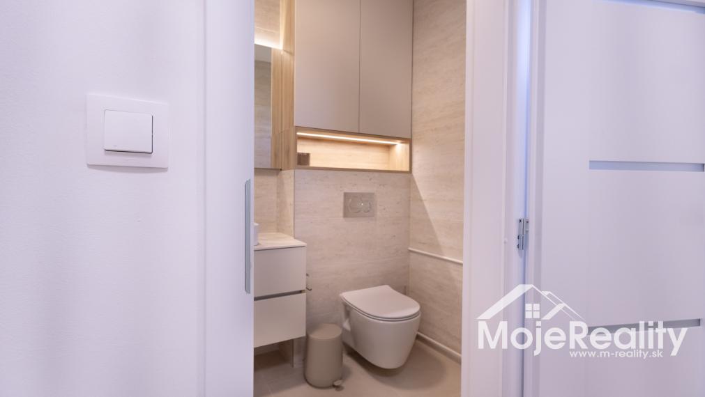 Na prenájom - Trenčín / JUH - prémiový mezonetový 3 izb.  byt - 91m2