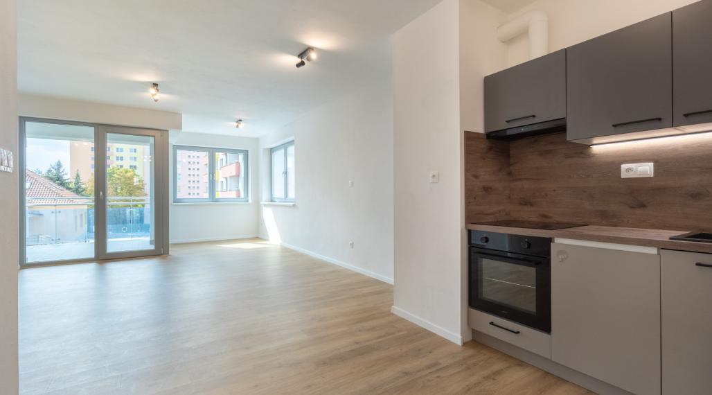 CENTRUM TRENČÍNA | 3-izbová novostavba s 20 m² terás a garážovým státím