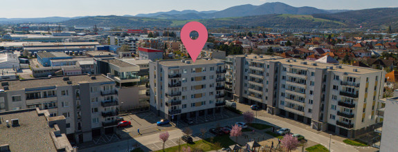 EXKLUZÍVNA PONUKA | Veľkometrážny 2-izbový byt s balkónom, klimatizáciou a garážou – Trenčín, Rezidencia Zlatovská