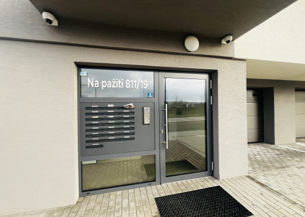 Prenájom Novostavba 2 izbového bytu Na pažiti, Trenčín