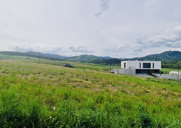 Exkluzívny stavebný pozemok v obci VALČA