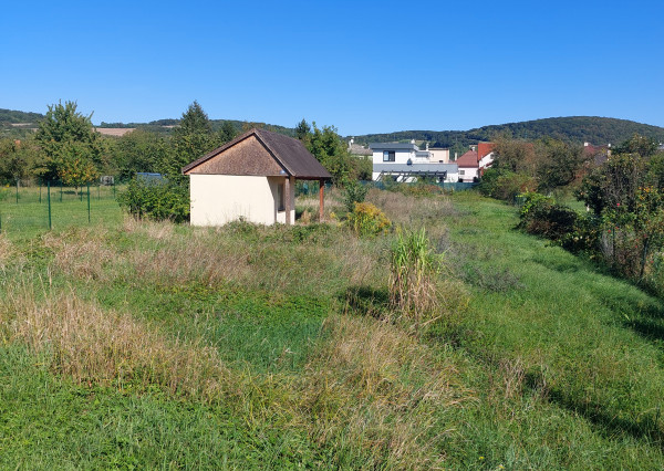 Trenčín/ Zamarovce – pozemok 1028 m2 na predaj