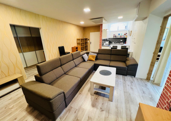 Trenčianske Teplice –  3,5 izb.byt , kompletná rekonštrukcia