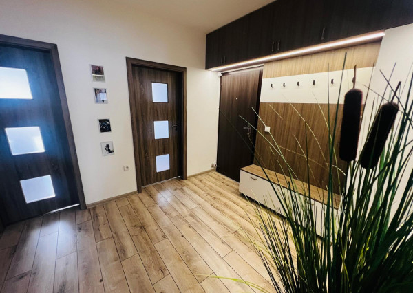 REZERVOVANÝ!- Na predaj krásny 3-izbový byt po rekonštrukcii – pripravený na nasťahovanie!