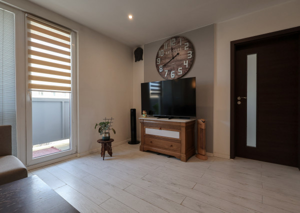 Trenčín/Sihoť - na predaj útulný 3-izbový byt s balkónom, ul. Clementisova