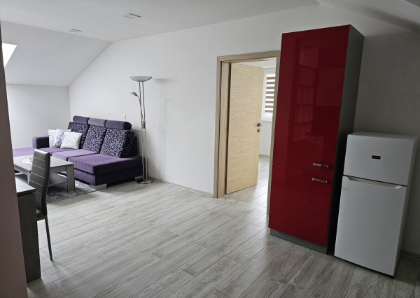 2 izbový veľkometrážny byt na prenájom v novostavbe, Bánovce nad Bebravou