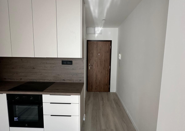 Na prenájom 2 izbový zariadený byt, K Výstavisku, Trenčín